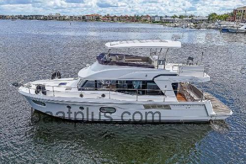 Beneteau Swift Trawler 47 Spesifikasjoner og anmeldelser